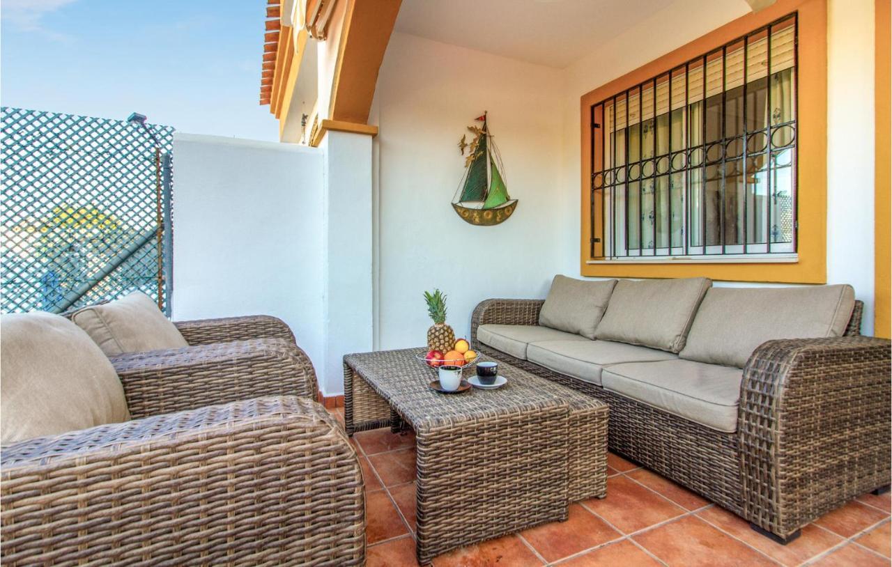 4 Bedroom Cozy Home In Pilar De La Horadada Exterior foto