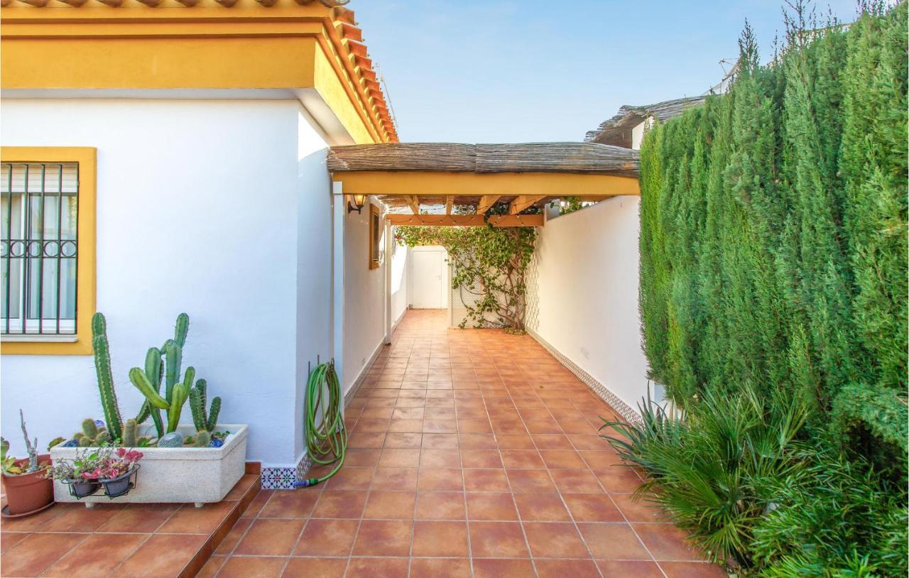 4 Bedroom Cozy Home In Pilar De La Horadada Exterior foto